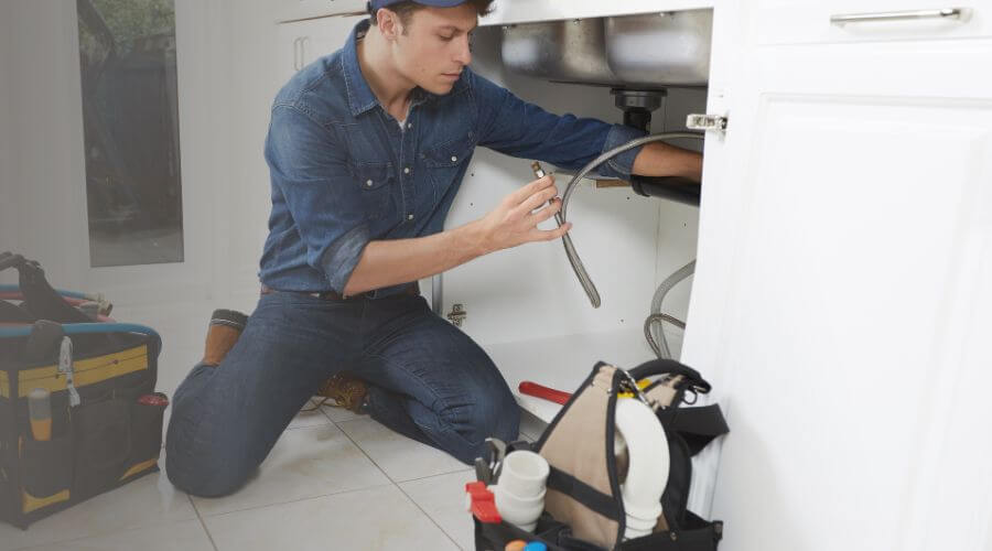 Expert burst pipe repair services in Sabillasville, MD